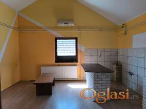 Ekskluzivna prodaja 3.0 stan: Novi Sad: Telep, 95.00m2, 104000 eur